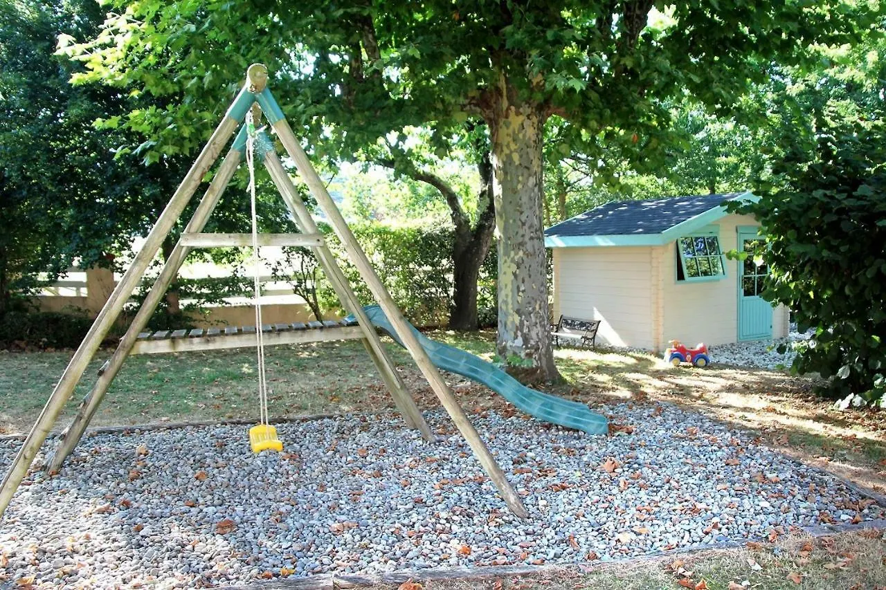 Hébergement de vacances Villa La Bourdette à Saverdun